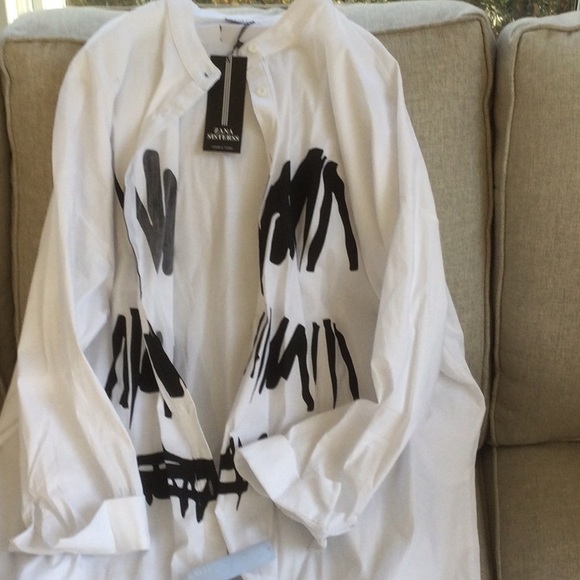 White long button down print shirt/Dress - Picture 2 of 5